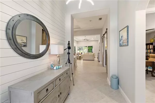 Naples, FL 34112,7783 Martino CIR