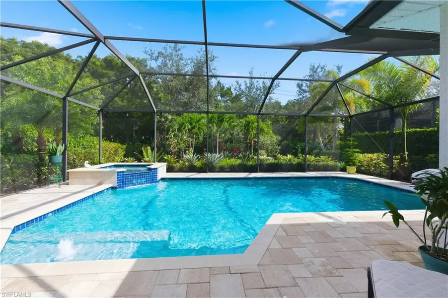 7783 Martino CIR, Naples, FL 34112