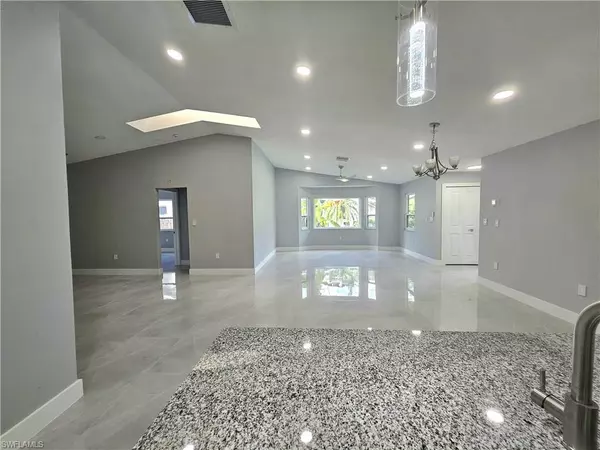 Fort Myers, FL 33908,17751 Port boca