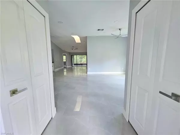 Fort Myers, FL 33908,17751 Port boca