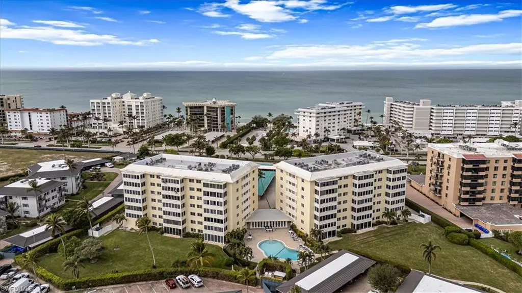 Naples, FL 34103,3410 Gulf Shore BLVD N #302