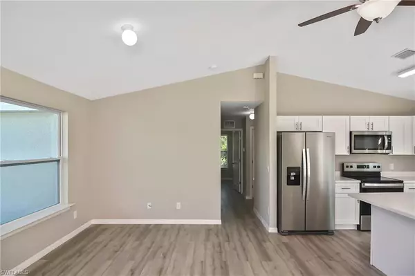 Lehigh Acres, FL 33974,902 Lytle ST E