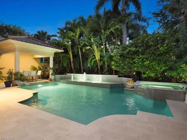 Naples, FL 34109,9009 Terranova DR