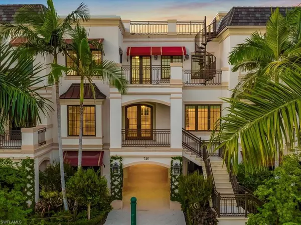 Naples, FL 34102,745 12th AVE S #102