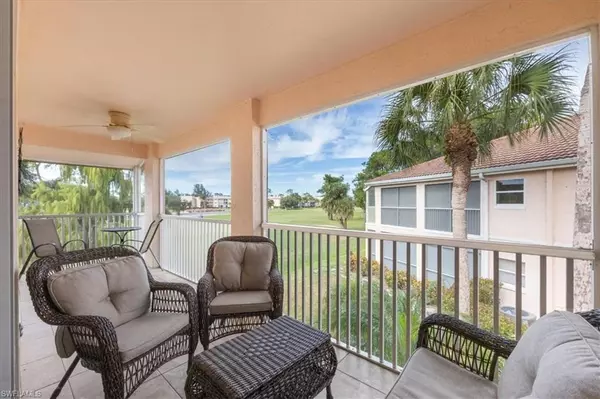 940 Woodshire LN #M1, Naples, FL 34105