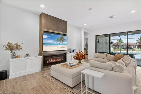 Naples, FL 34119,4126 Aspen Chase DR