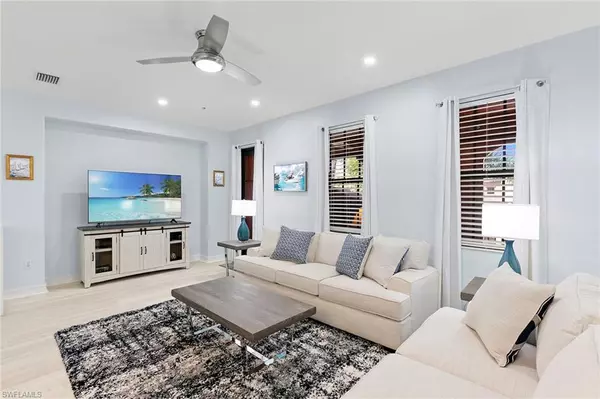 Naples, FL 34113,9110 Capistrano ST S #8402