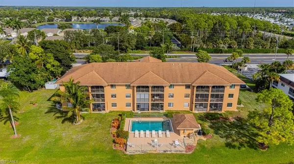 Naples, FL 34113,5535 Rattlesnake Hamm RD #302