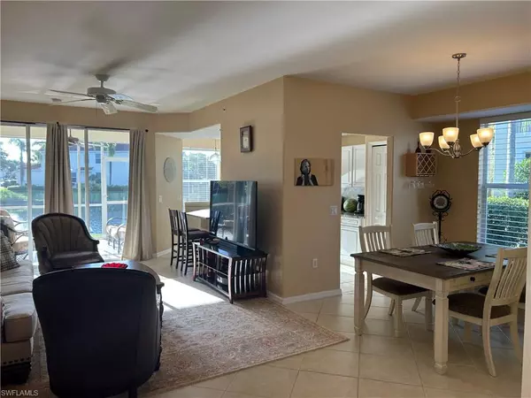 Naples, FL 34105,1390 Tiffany LN #2302