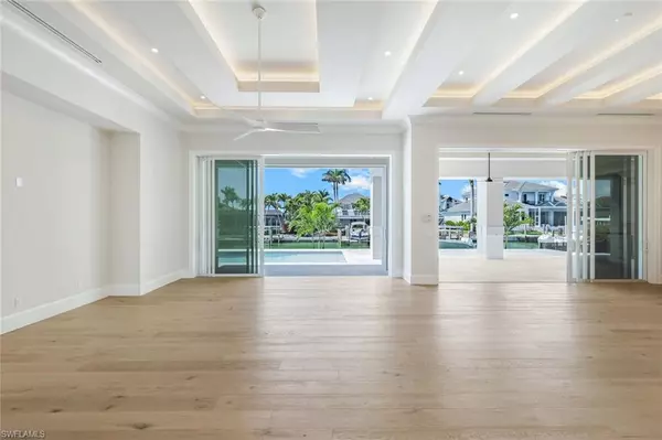 Marco Island, FL 34145,954 Sundrop CT