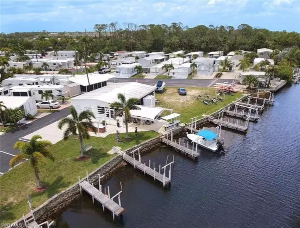 Naples, FL 34114,932 Palm DR #274