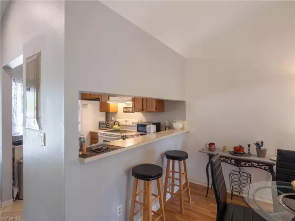 Naples, FL 34113,5857 Rattlesnake Hamm RD #204