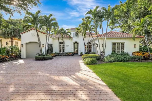Naples, FL 34105,2249 Miramonte CT