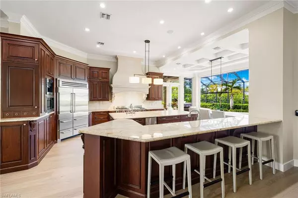 Naples, FL 34108,707 Hickory RD