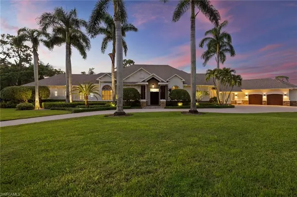 Naples, FL 34108,707 Hickory RD