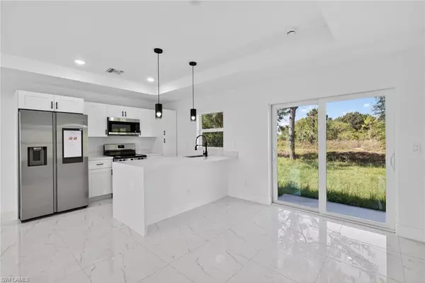 Lehigh Acres, FL 33974,366 Butler AVE S