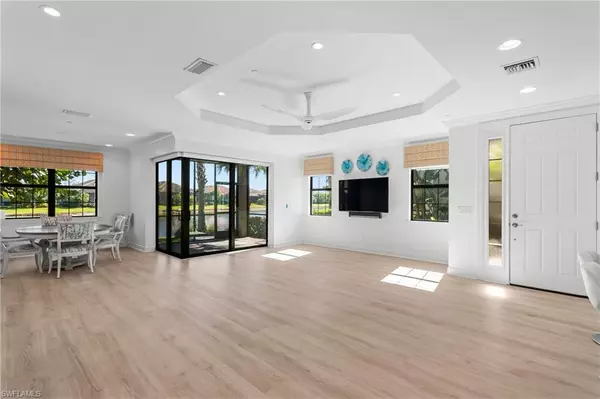 Naples, FL 34119,9653 Montelanico LOOP #104