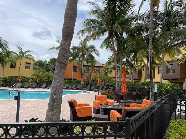 Naples, FL 34113,9081 Albion LN S #65