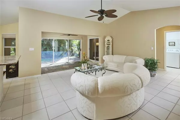 Naples, FL 34112,214 Marseille DR