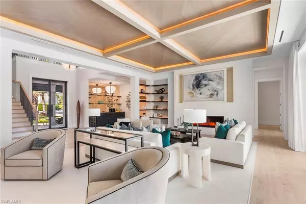 Naples, FL 34102,2231 Forrest LN