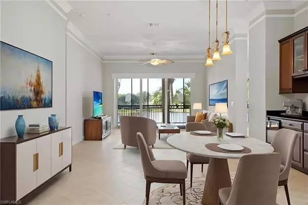 Naples, FL 34114,9271 Museo CIR #204