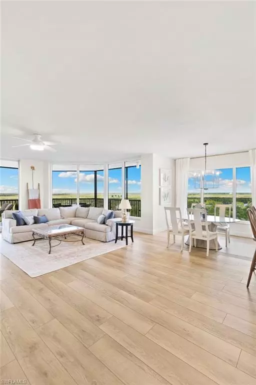 Naples, FL 34114,1065 Borghese LN #706