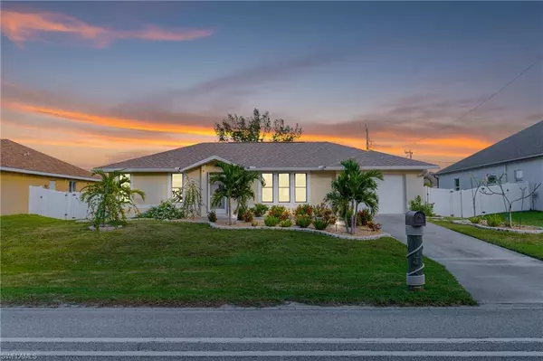 3601 Surfside BLVD, Cape Coral, FL 33914