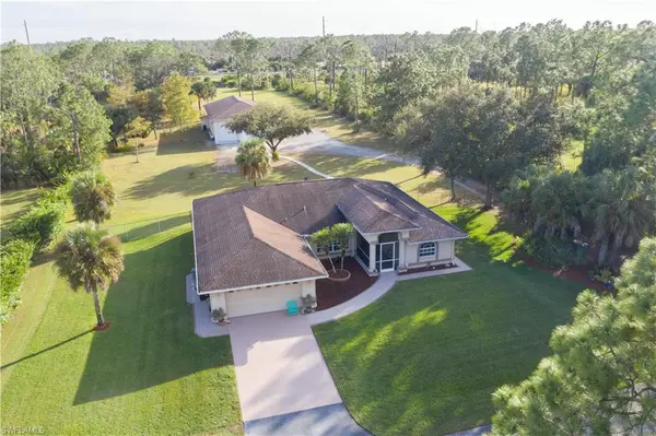 Naples, FL 34120,60 25th AVE NW