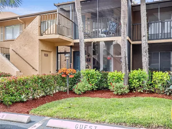 Naples, FL 34112,4180 Looking Glass LN #4105