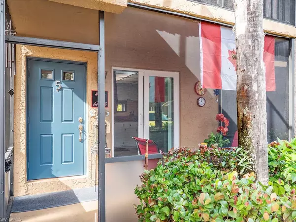 Naples, FL 34112,4180 Looking Glass LN #4105