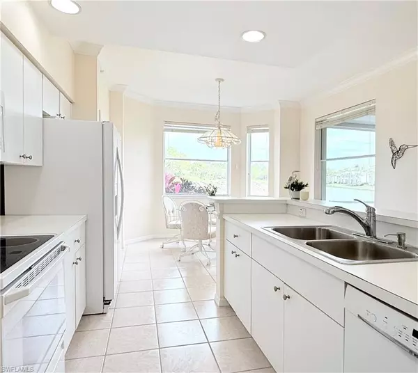 Naples, FL 34112,8555 Naples Heritage DR #217