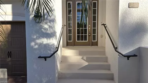 Naples, FL 34113,8051 Players Cove DR #202