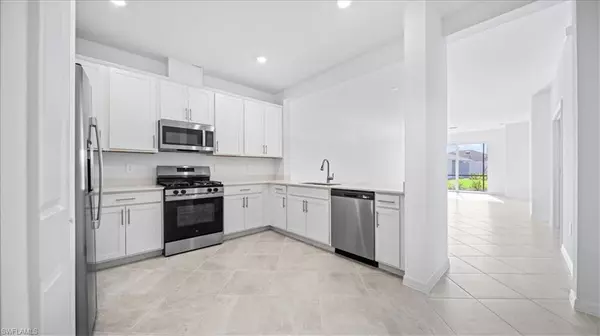 Punta Gorda, FL 33982,14694 White Pearl RD