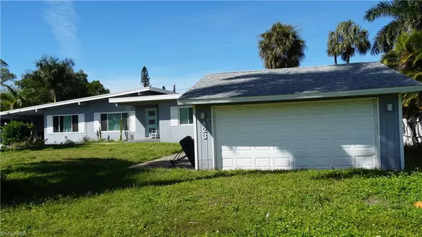 North Fort Myers, FL 33903,123 Standish CIR