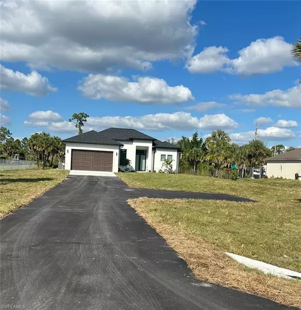 Naples, FL 34117,2603 24th AVE SE