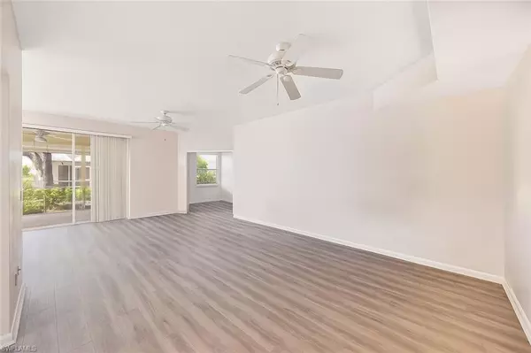 Naples, FL 34109,7822 Gardner DR #6-101