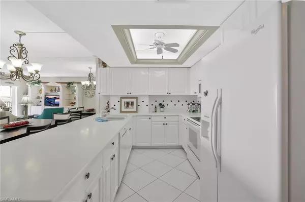 Marco Island, FL 34145,1020 S Collier BLVD #206