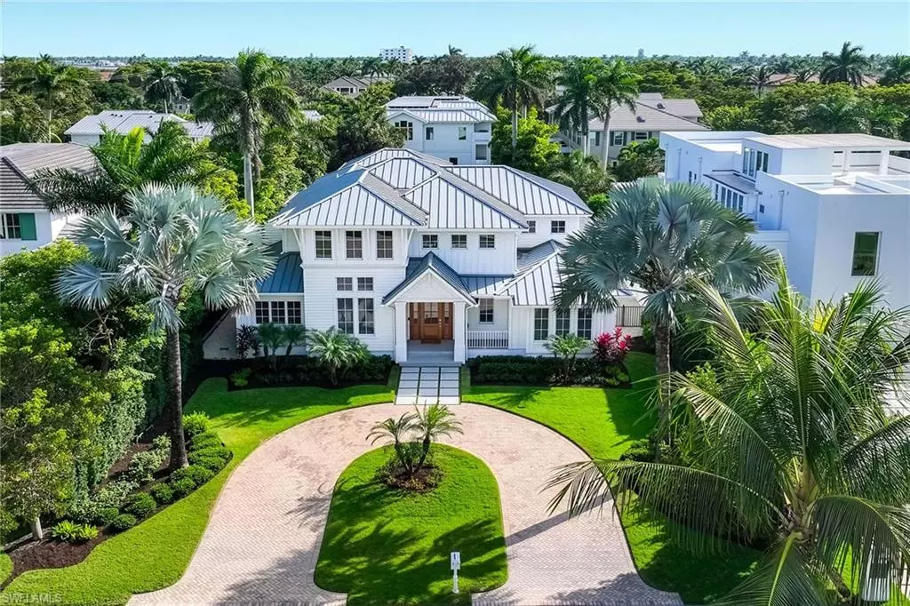 Naples, FL 34102,730 9th AVE S