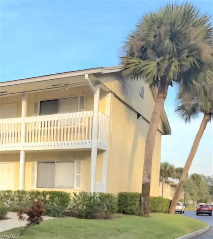 Naples, FL 34112,4613 Bayshore DR #B8