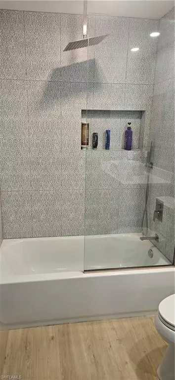 Naples, FL 34105,1078 Albany CT #192