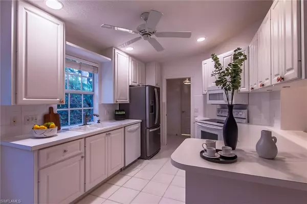 Naples, FL 34109,4050 Los Altos CT