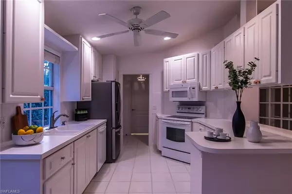 Naples, FL 34109,4050 Los Altos CT