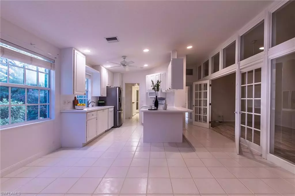 Naples, FL 34109,4050 Los Altos CT