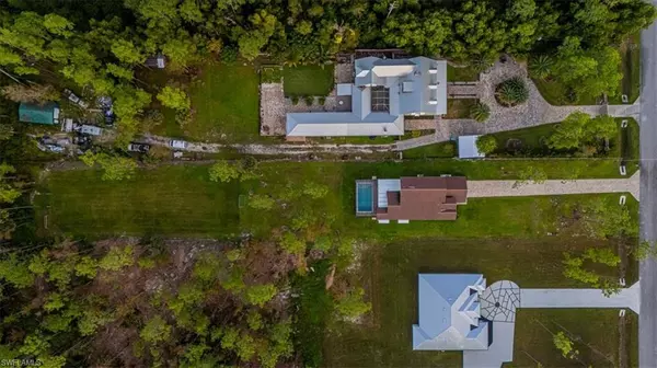 Naples, FL 34117,4029 2nd AVE SE