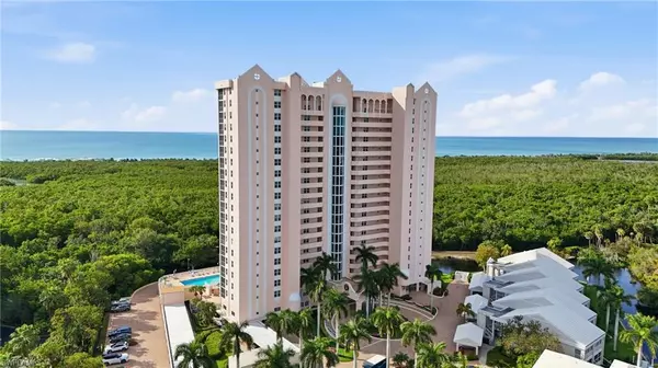 6101 Pelican Bay BLVD #805, Naples, FL 34108