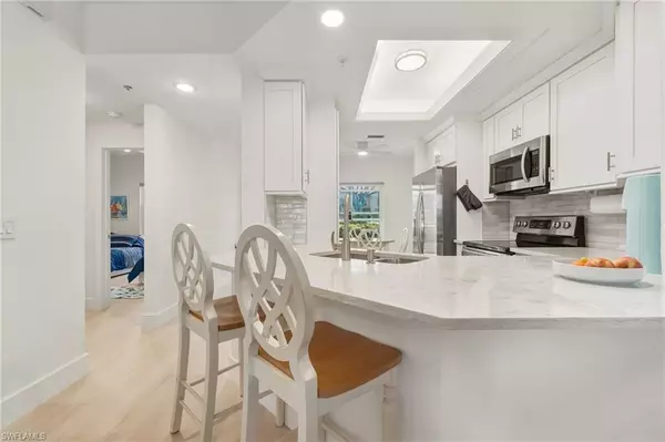 Bonita Springs, FL 34135,9851 Costa Mesa LN #305