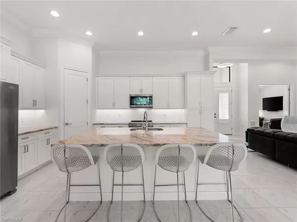 Naples, FL 34116,4199 11th AVE SW