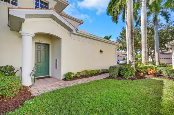 Bonita Springs, FL 34135,28613 San Lucas LN #201