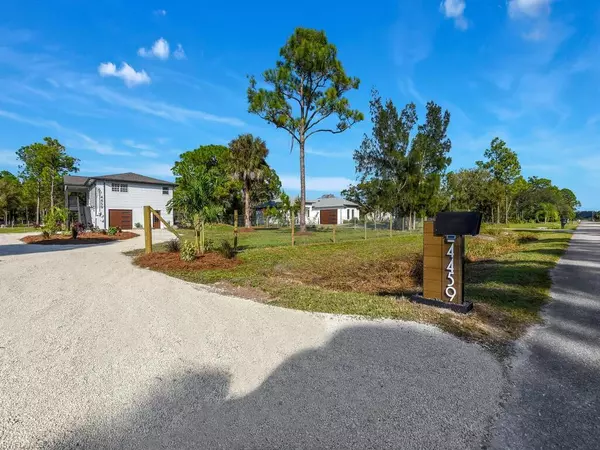 4459 47th AVE NE, Naples, FL 34120