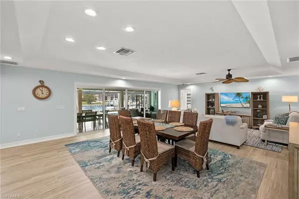 Marco Island, FL 34145,1236 Lamplighter CT